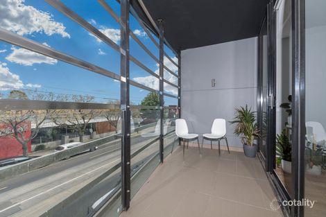 Property photo of 17/100 Keilor Road Essendon North VIC 3041