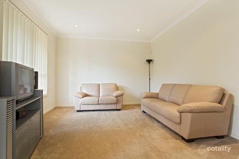 Property photo of 31 Cadman Avenue West Hoxton NSW 2171