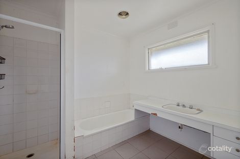 Property photo of 18 St Georges Road Cowes VIC 3922