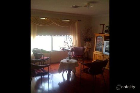 Property photo of 36 Eagleview Way Craigieburn VIC 3064