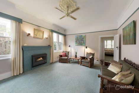 Property photo of 16 Brunel Street Malvern East VIC 3145