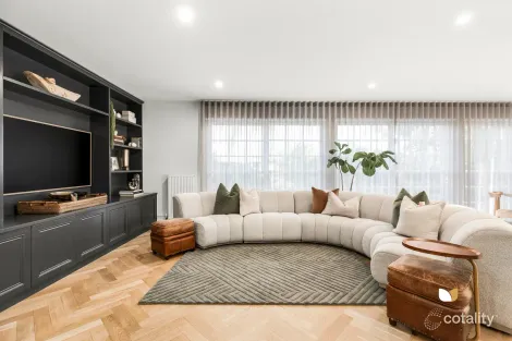 Property photo of 8 Thorn Street Essendon VIC 3040