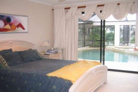 Property photo of 5840 Bayview Walk Hope Island QLD 4212