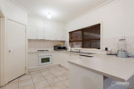 Property photo of 5 Klein Crescent Roxburgh Park VIC 3064