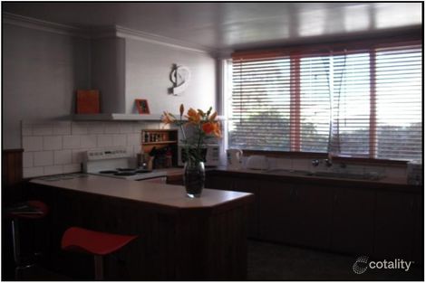 Property photo of 6 Jones Avenue Mount Clear VIC 3350