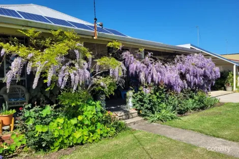 Property photo of 165 Uduc Road Harvey WA 6220