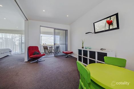 Property photo of 14 Cobar Street Lota QLD 4179