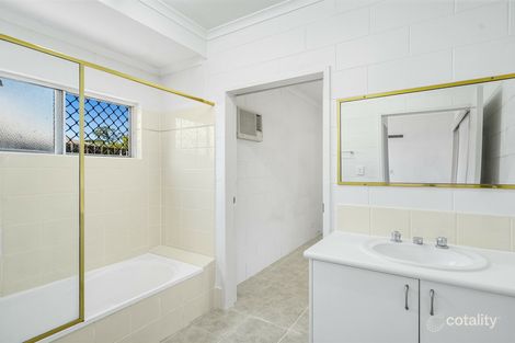 Property photo of 8 Dodd Court Mooroobool QLD 4870