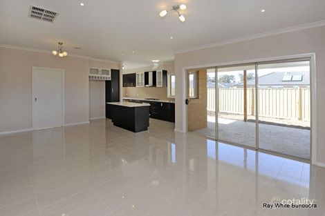 Property photo of 43 Cortona Grange Mernda VIC 3754
