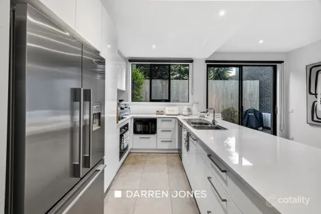 Property photo of 7 Sun Dew Close St Helena VIC 3088