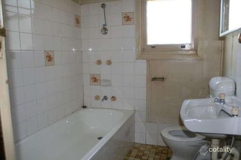 Property photo of 20 Lochinvar Road Revesby NSW 2212