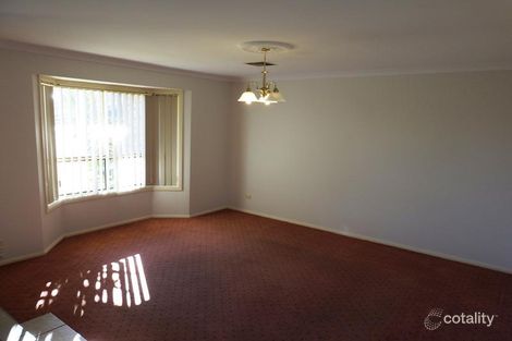 Property photo of 19 Pineview Circuit Young NSW 2594