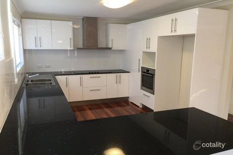 Property photo of 271 Winstanley Street Carindale QLD 4152