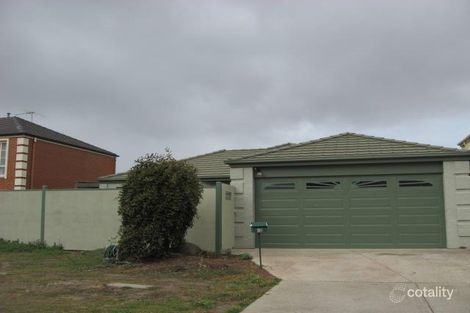 18 Torro Walk, Sydenham, VIC 3037