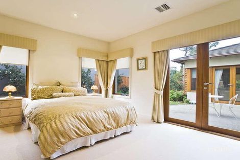 Property photo of 28 The Common Macleod VIC 3085