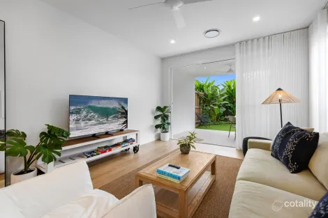 Property photo of 16 Chainey Avenue Miami QLD 4220