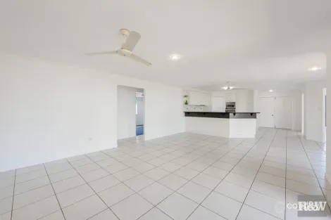 Property photo of 33 Acacia Street Moore Park Beach QLD 4670