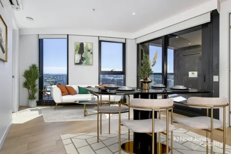 611/545 Station St, Box Hill, VIC 3128