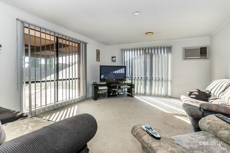 Property photo of 1 Luisa Court Brookfield VIC 3338