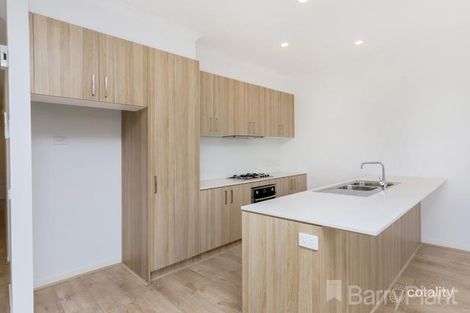 Property photo of 10 Ardour Grove Craigieburn VIC 3064
