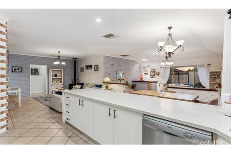 Property photo of 9 Tahlee Retreat Carramar WA 6031