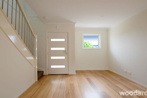 Property photo of 2/202 Oriel Road Heidelberg West VIC 3081
