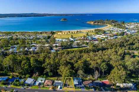 Property photo of 23 Catalina Drive Catalina NSW 2536