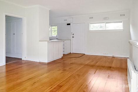 Property photo of 5/5 Stonehaven Court Toorak VIC 3142