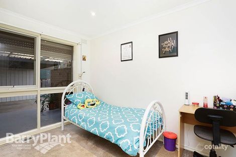 Property photo of 61 Blaxland Drive Dandenong North VIC 3175