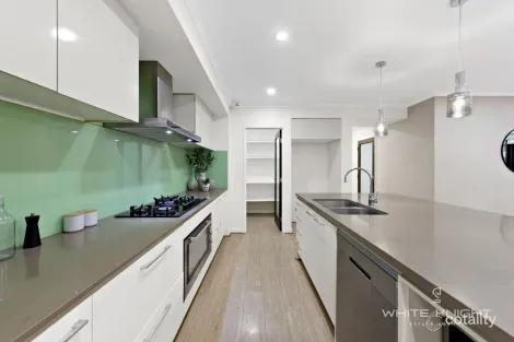 Property photo of 52 Bullion Drive Aintree VIC 3336