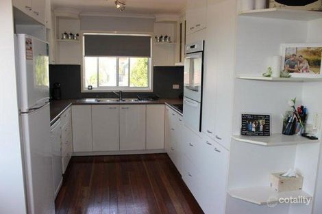 Property photo of 70 Thomas Street Flinders View QLD 4305