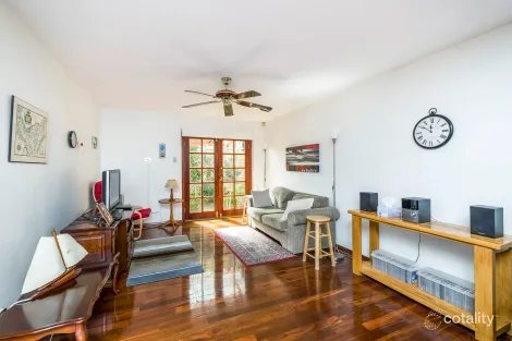 Property photo of 2/13 Lockhart Street Como WA 6152