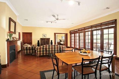 19 Lurnea Rd, Glen Iris, VIC 3146