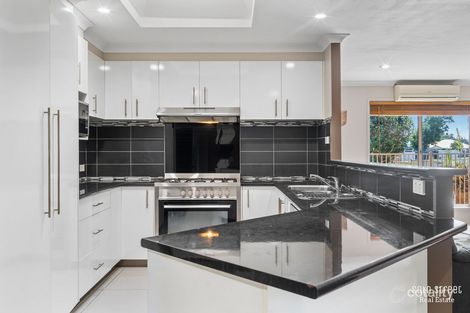 Property photo of 7 Blueash Crescent Oxenford QLD 4210