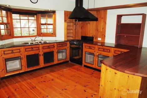 Property photo of 31 Caffrey Crescent Port Willunga SA 5173