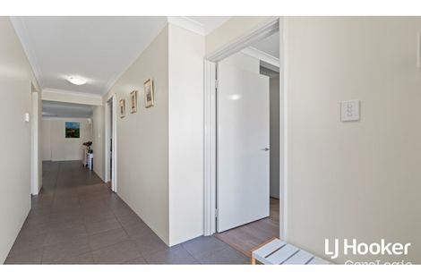 Property photo of 8 Northwood Loop Thornlie WA 6108