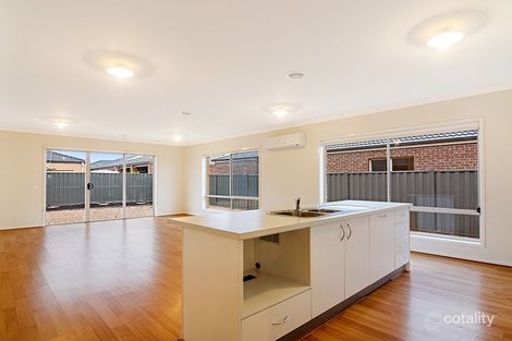 Property photo of 22 Goodenia Avenue Manor Lakes VIC 3024