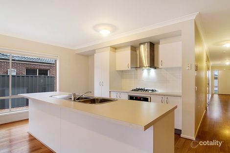 Property photo of 22 Goodenia Avenue Manor Lakes VIC 3024