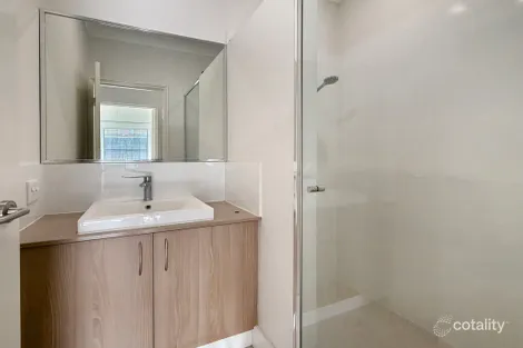 Property photo of 40 Hallam View Caversham WA 6055