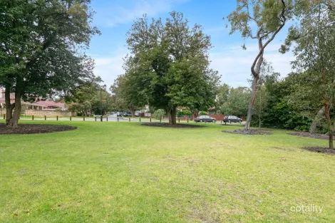 Property photo of 1/4 Currie Street Jolimont WA 6014
