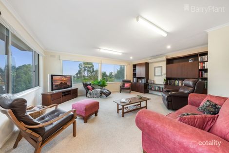 Property photo of 15 Reigate Road Highton VIC 3216