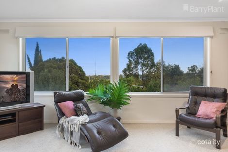 Property photo of 15 Reigate Road Highton VIC 3216