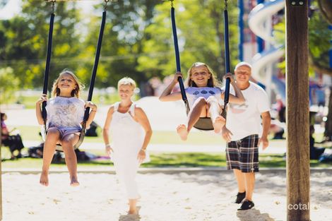 12 Castaway Cres, Teralba, NSW 2284