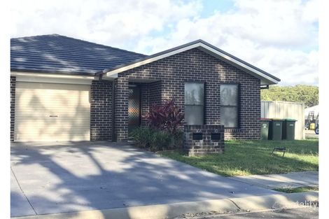 15-15a Sunshine Cct, Emerald Beach, NSW 2456