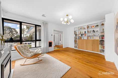 Property photo of 2 Roselea Street Box Hill North VIC 3129