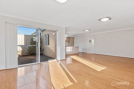 Property photo of 31 Kenwick Way Balga WA 6061