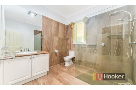 Property photo of 13-14 Branca Court Narre Warren North VIC 3804