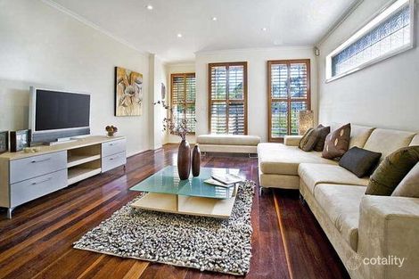 Property photo of 9 Huntly Street Glen Huntly VIC 3163