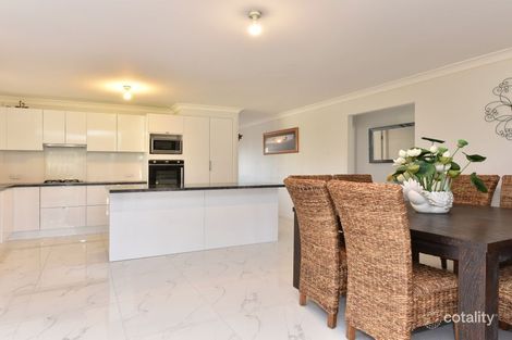 Property photo of 34 April Circuit Bolwarra Heights NSW 2320