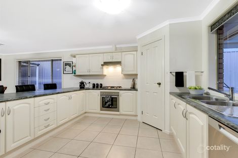 Property photo of 16 Woodford Court Sheidow Park SA 5158